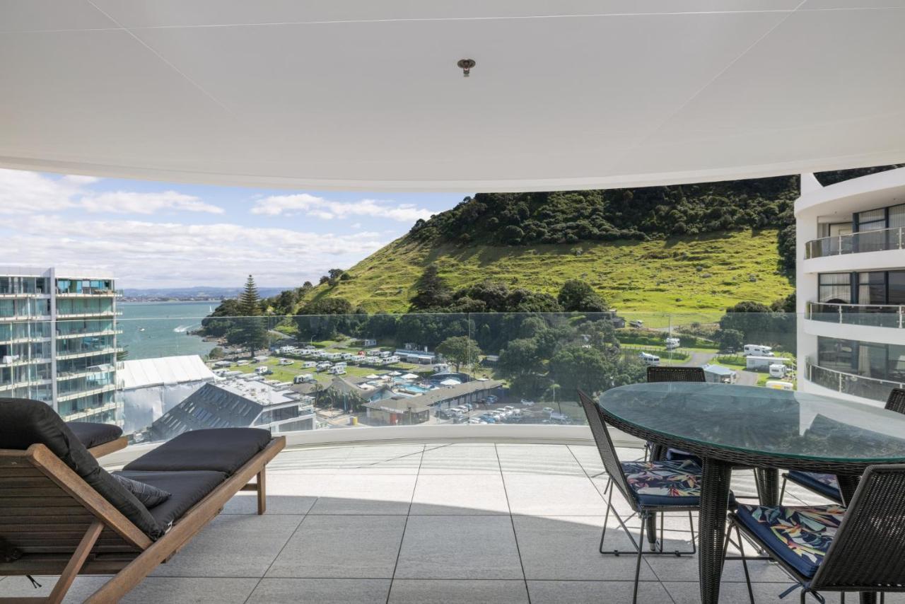 Oceanside Apartment With Iconic Views Mount Maunganui Eksteriør billede