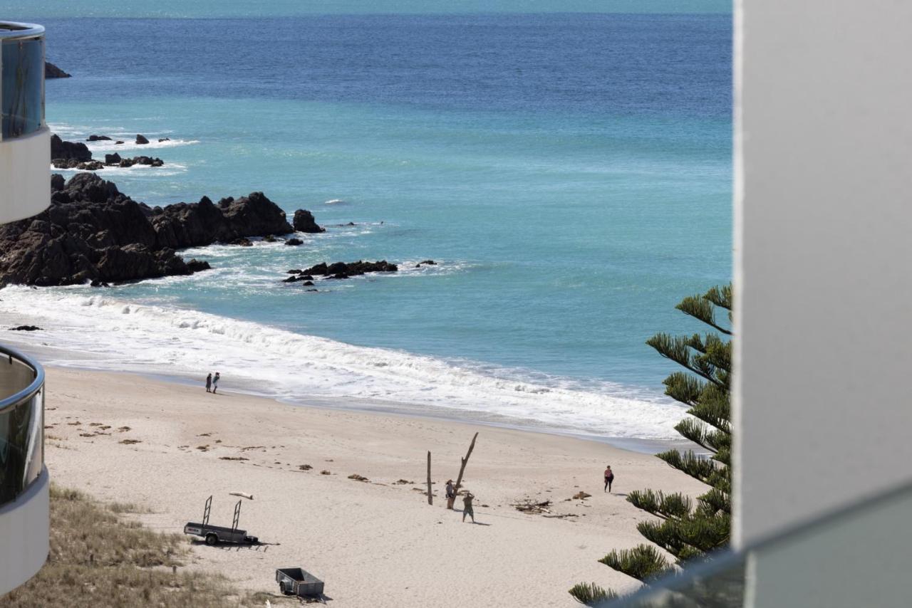 Oceanside Apartment With Iconic Views Mount Maunganui Eksteriør billede